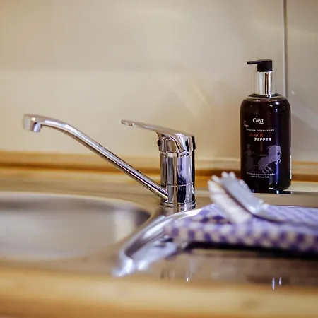 Neu Renoviert I Zentrale Eg-wohnung I 4 Personen, Salt Апартаменты Вайсенфельс