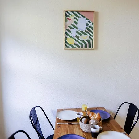 Neu Renoviert I Zentrale Eg-wohnung I 4 Personen, Salt Apartmán Weißenfels