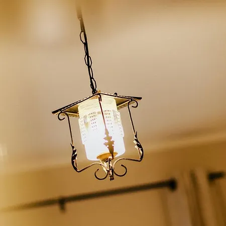 Neu Renoviert I Zentrale Eg-wohnung I 4 Personen, Salt