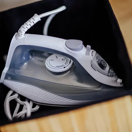 Neu Renoviert I Zentrale Eg-wohnung I 4 Personen, Salt Апартаменты Вайсенфельс