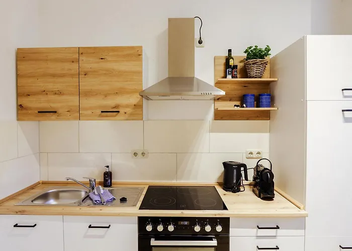 Neu Renoviert I Zentrale Eg-wohnung I 4 Personen, Salt