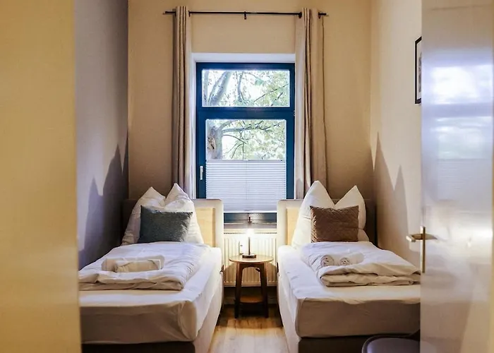 Neu Renoviert I Zentrale Eg-wohnung I 4 Personen, Salt Weißenfels