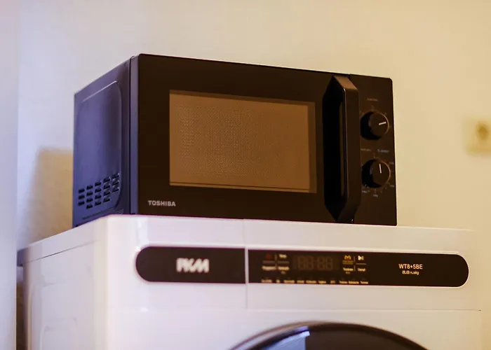 Neu Renoviert I Zentrale Eg-wohnung I 4 Personen, Salt *